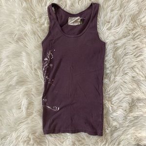 107- Old Navy Vintage Ribbed Graphic Tank Top